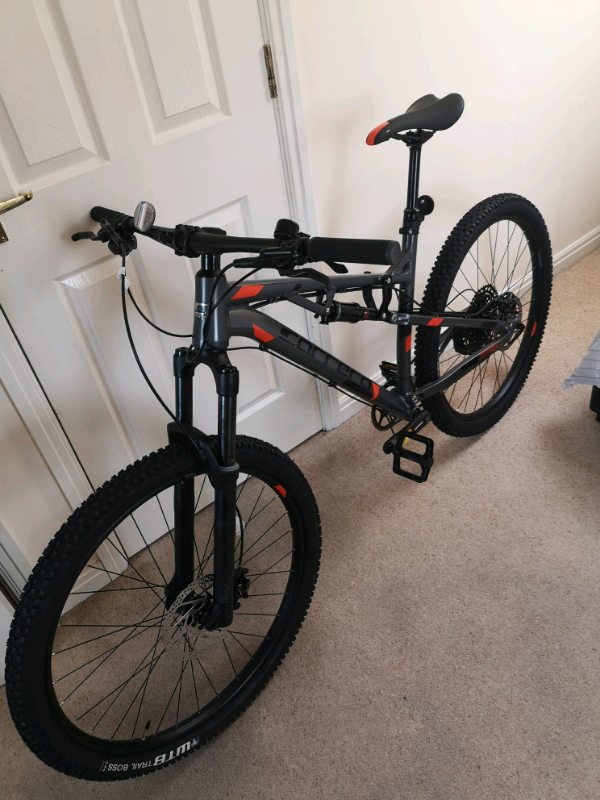 carrera titan halfords